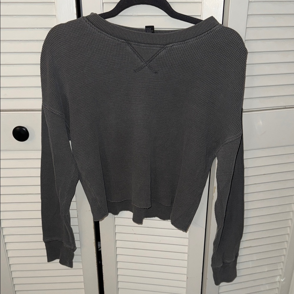 Forever 21 Charcoal Gray Sweatshirt